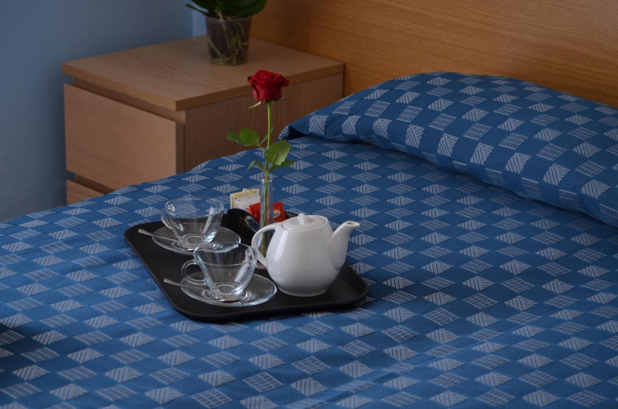 Hotel Jole Marina dʼMarina dʼAndora Екстериор снимка