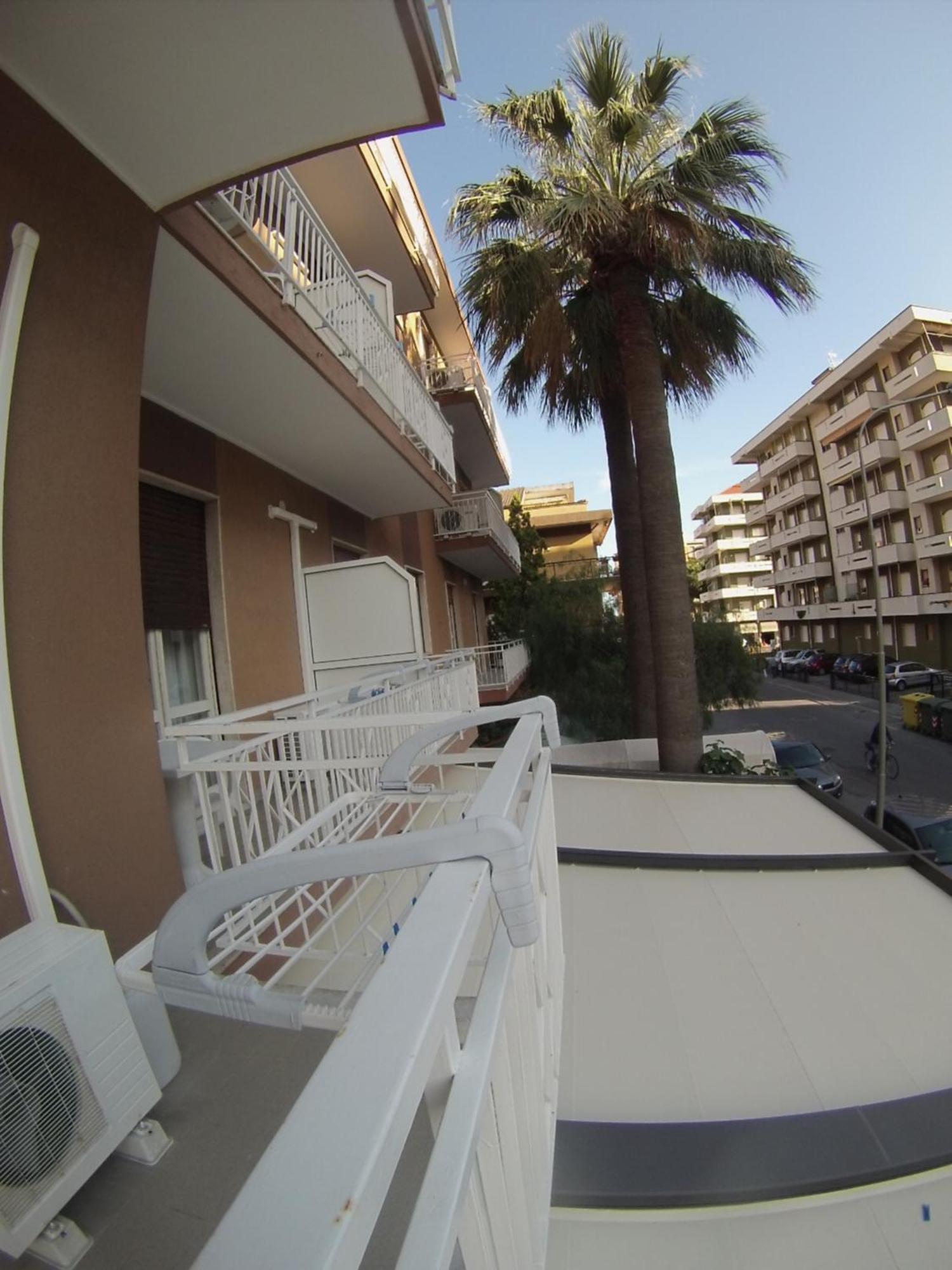 Hotel Jole Marina dʼMarina dʼAndora Екстериор снимка