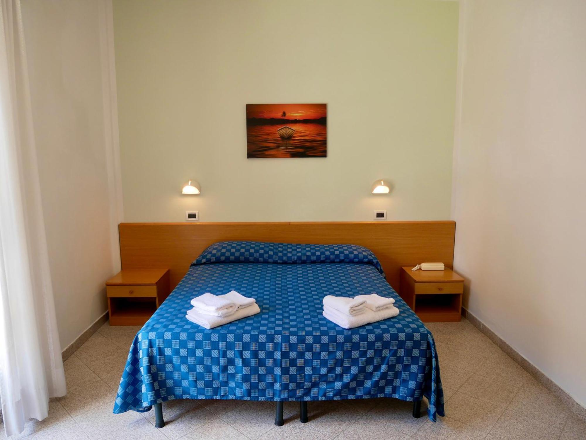 Hotel Jole Marina dʼMarina dʼAndora Екстериор снимка